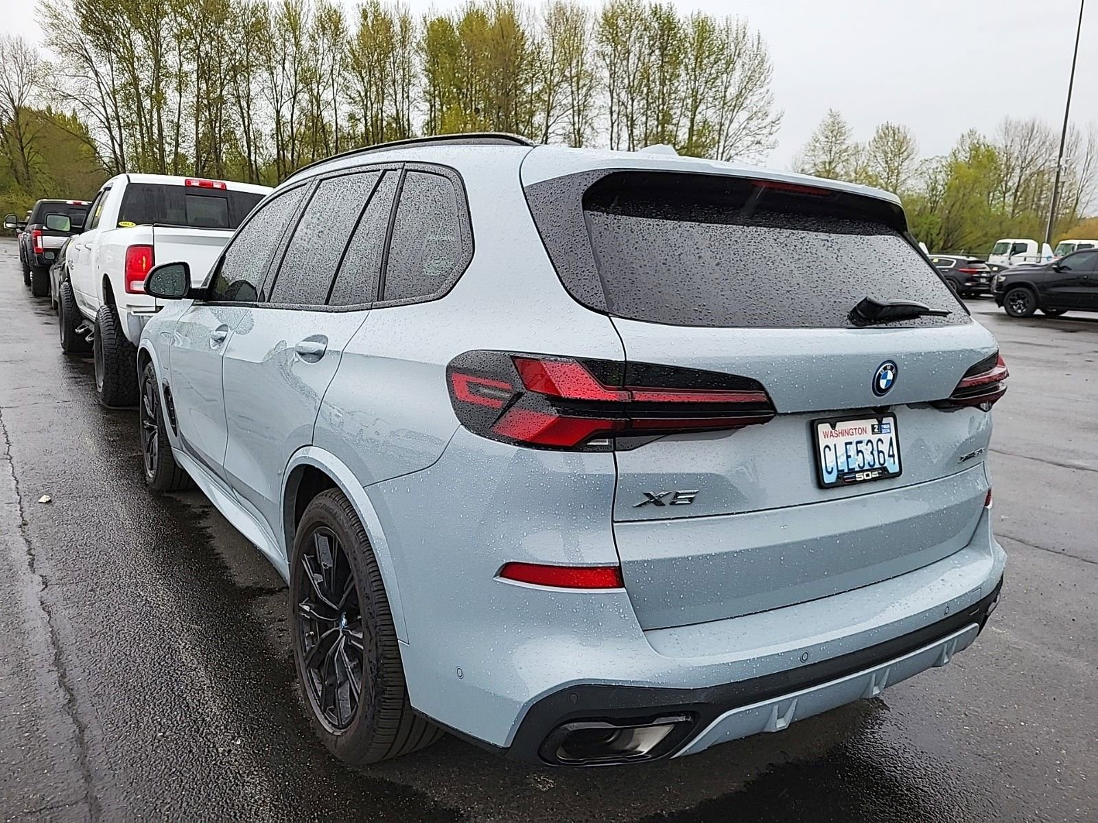 Used 2024 BMW X5 xDrive50e w/ Executive Package image 3