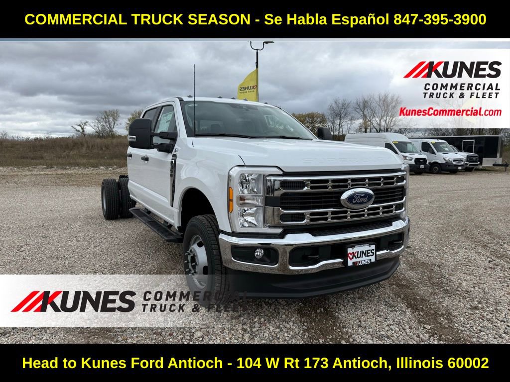 New 2026 Ford F350 XL w/ XL Chrome Package image 1