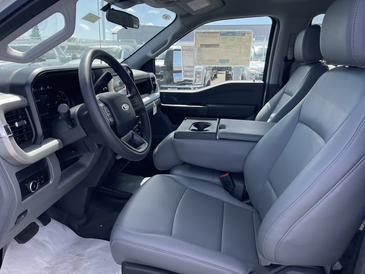 New 2026 Ford F550 4x4 Crew Cab Super Duty image 17