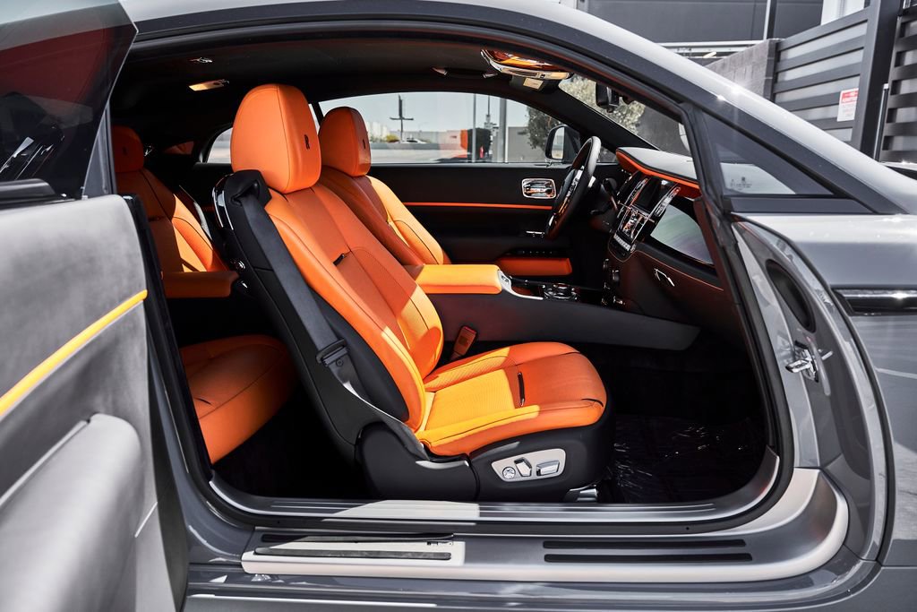 Used 2020 Rolls-Royce Wraith RWD image 24