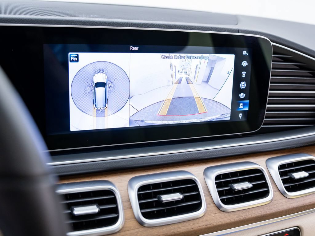 Used 2022 Mercedes-Benz GLS 450 4MATIC image 28