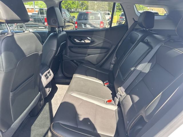 Used 2024 GMC Terrain AT4 w/ Tech Package AWD/4WD image 24