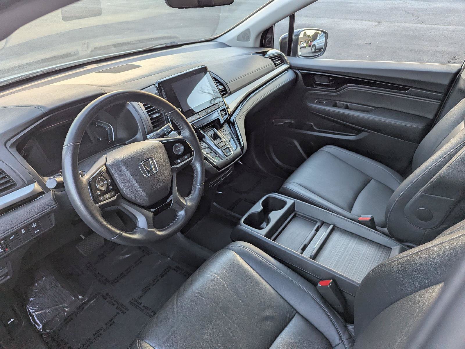 Used 2023 Honda Odyssey Touring image 13