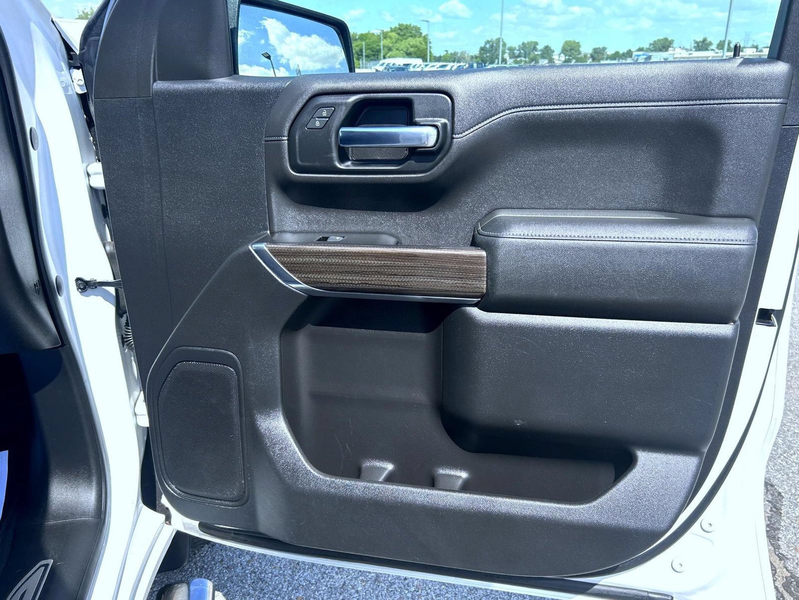 Certified 2019 Chevrolet Silverado 1500 LT w/ All-Star Edition AWD/4WD image 16