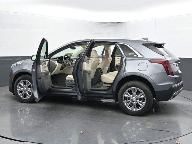 Used 2021 Cadillac XT5 Premium Luxury w/ LPO, Floor Liner Package AWD/4WD image 57