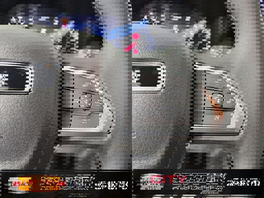 New 2026 Jeep Compass Latitude image 17