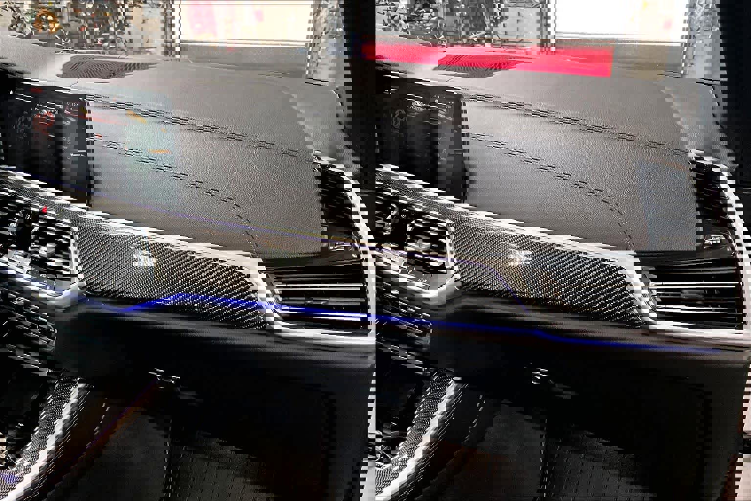 Used 2021 BMW X5 M50i w/ Premium Package image 18