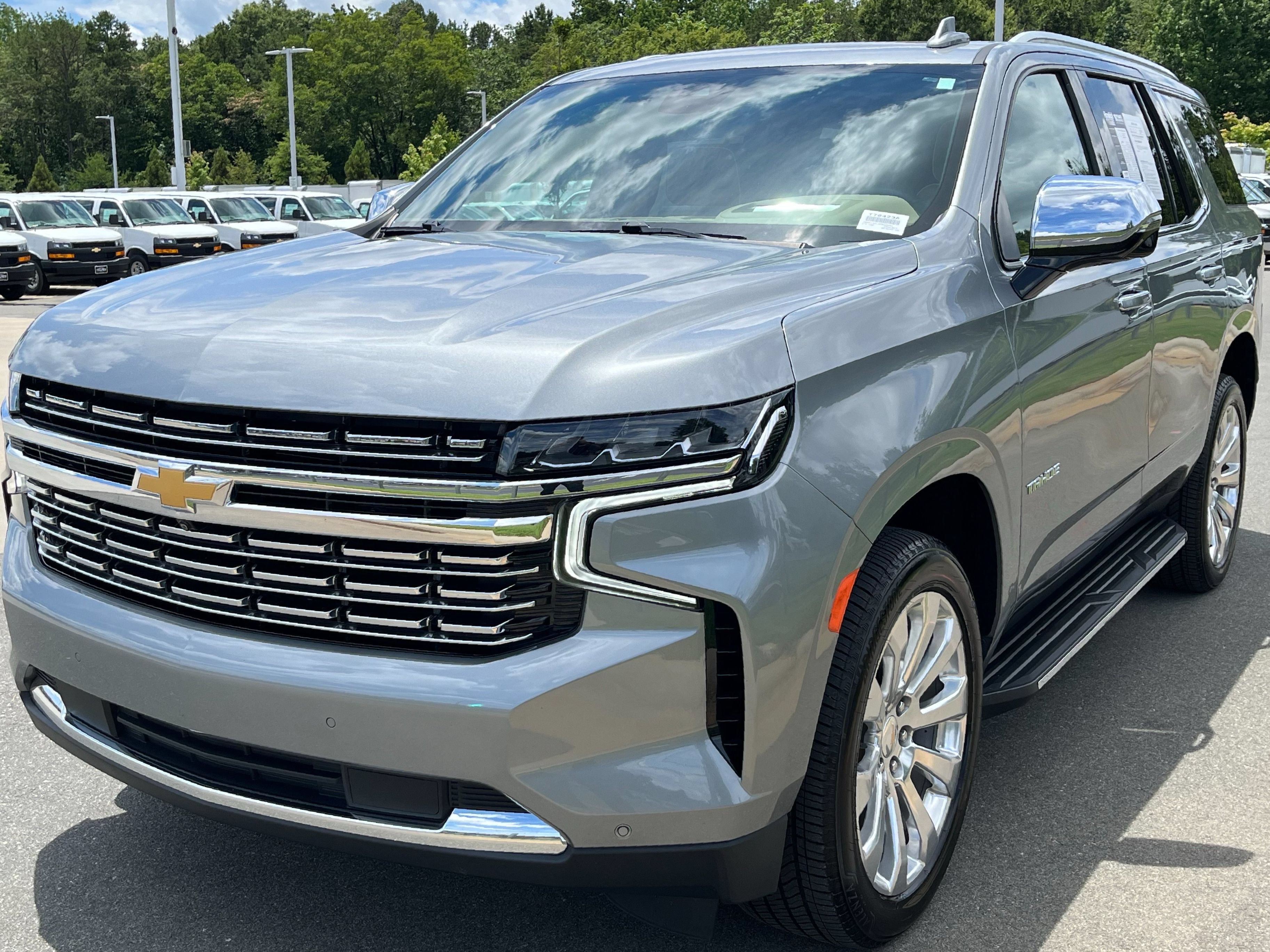 Used 2023 Chevrolet Tahoe Premier w/ Premium Package 2 AWD/4WD image 5
