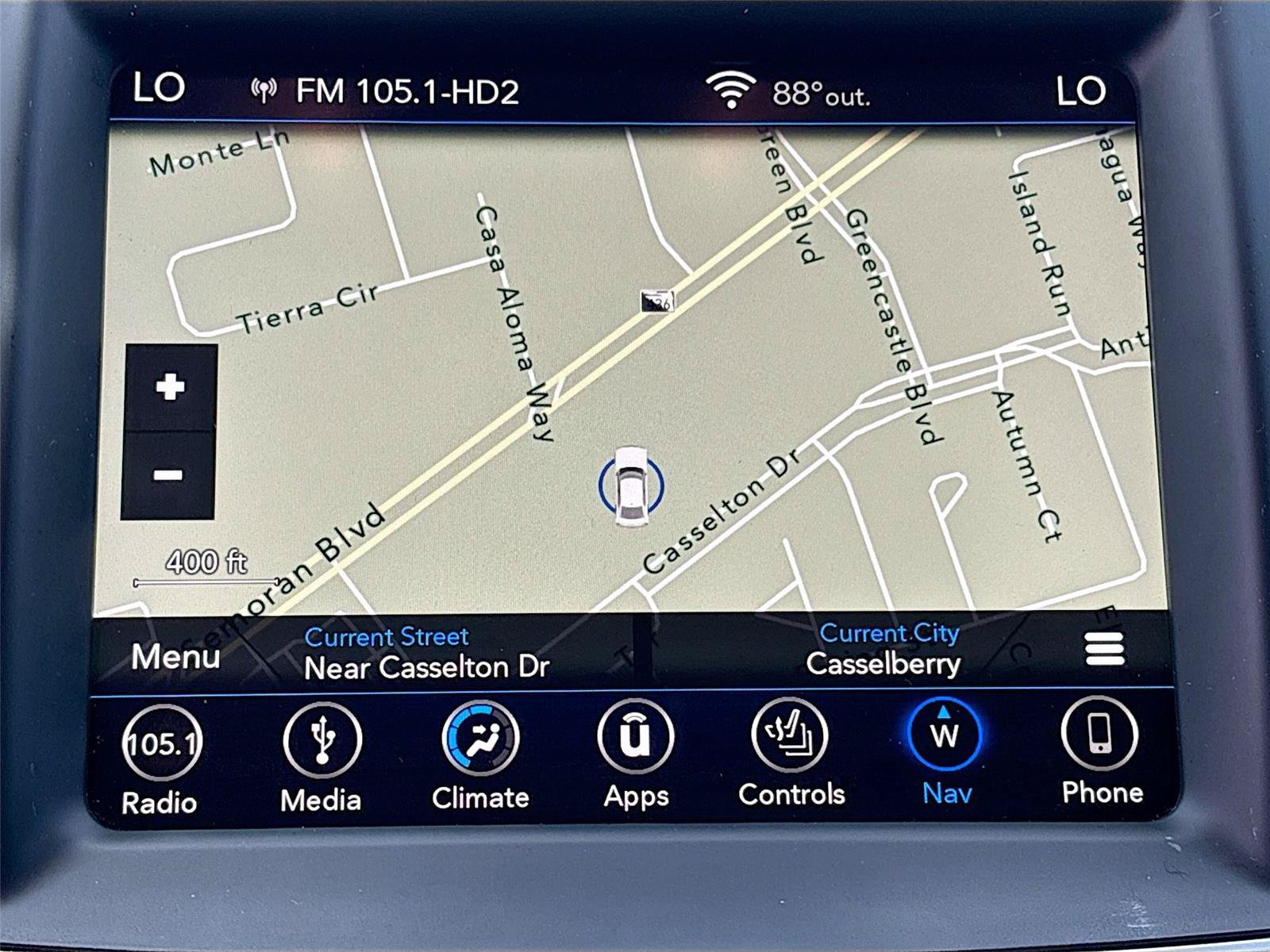 Used 2018 Chrysler 300 Limited w/ Safetytec Plus Group RWD image 13