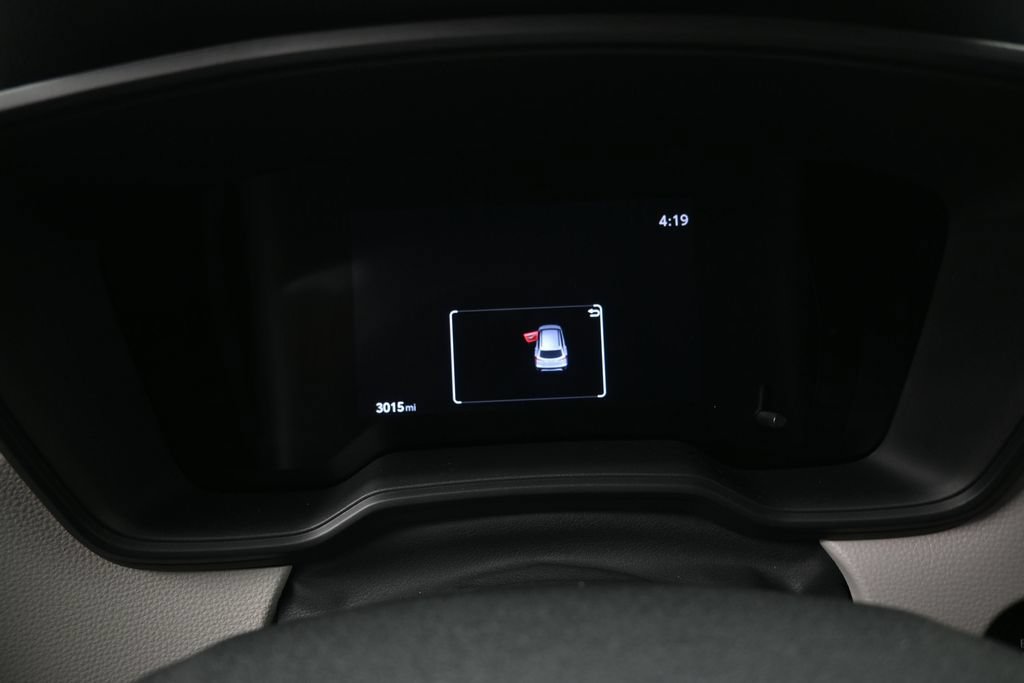 Used 2026 Toyota Corolla Cross LE FWD image 12