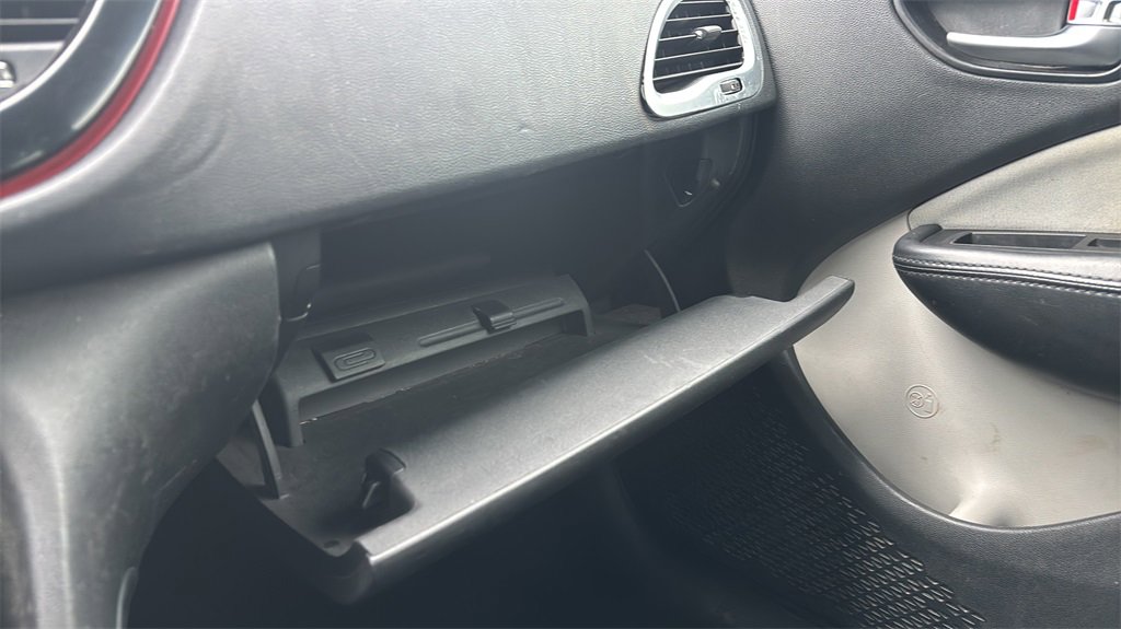 Used 2015 Dodge Dart SXT w/ Rallye Appearance Group image 28