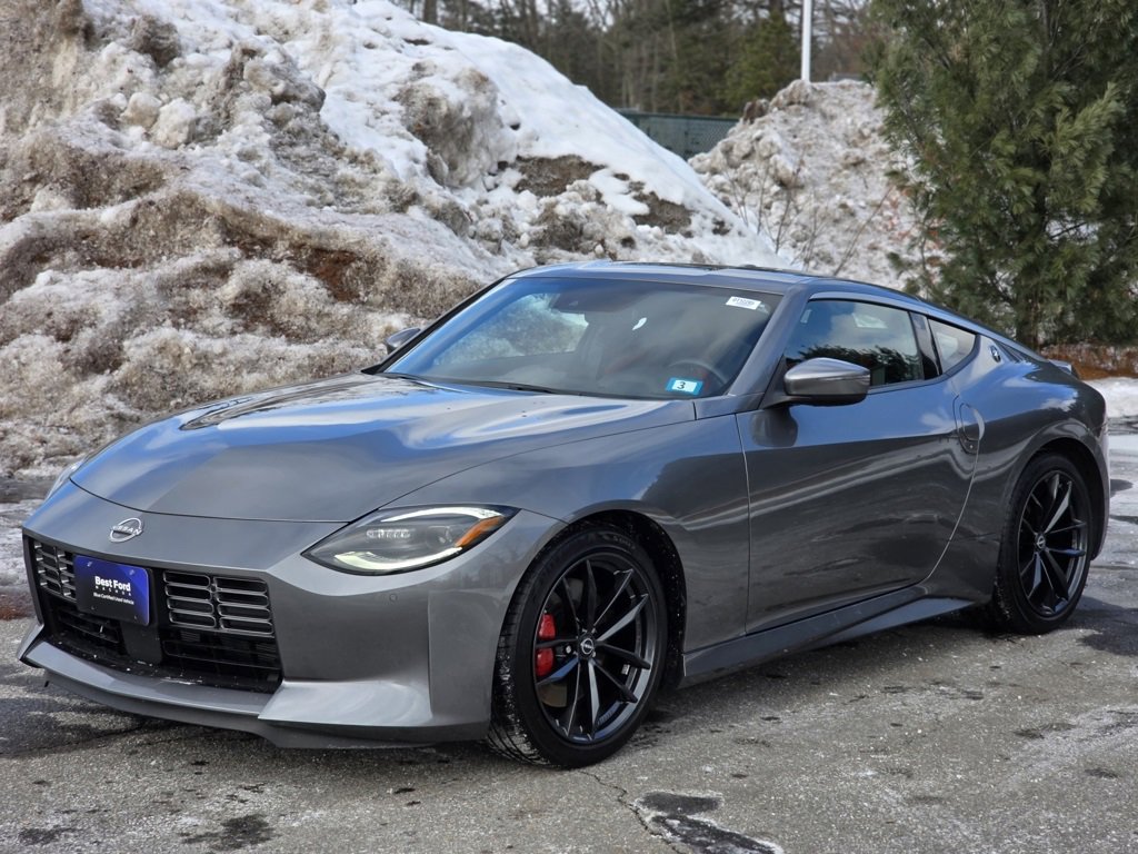 Used 2024 Nissan Z Performance w/ Floor Mat Package image 5