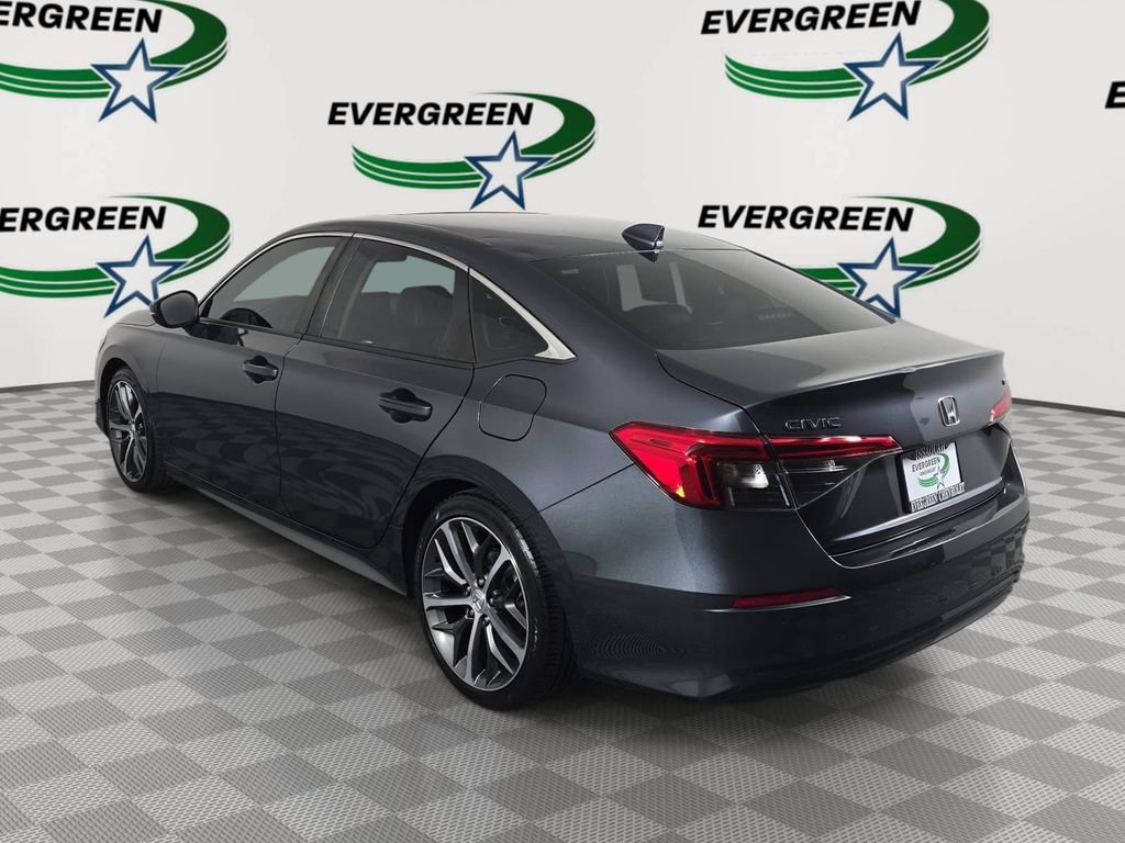 Used 2022 Honda Civic Touring image 7