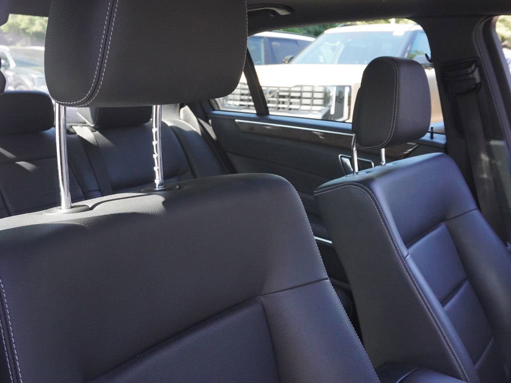 Used 2015 Mercedes-Benz E 350 4MATIC Sedan image 29