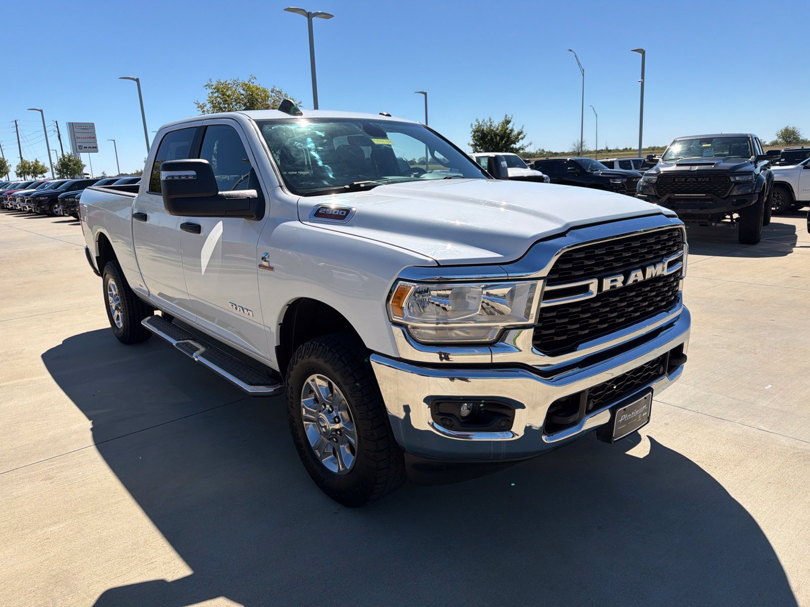 Used 2024 RAM 2500 Big Horn w/ Off Road Package AWD/4WD image 7