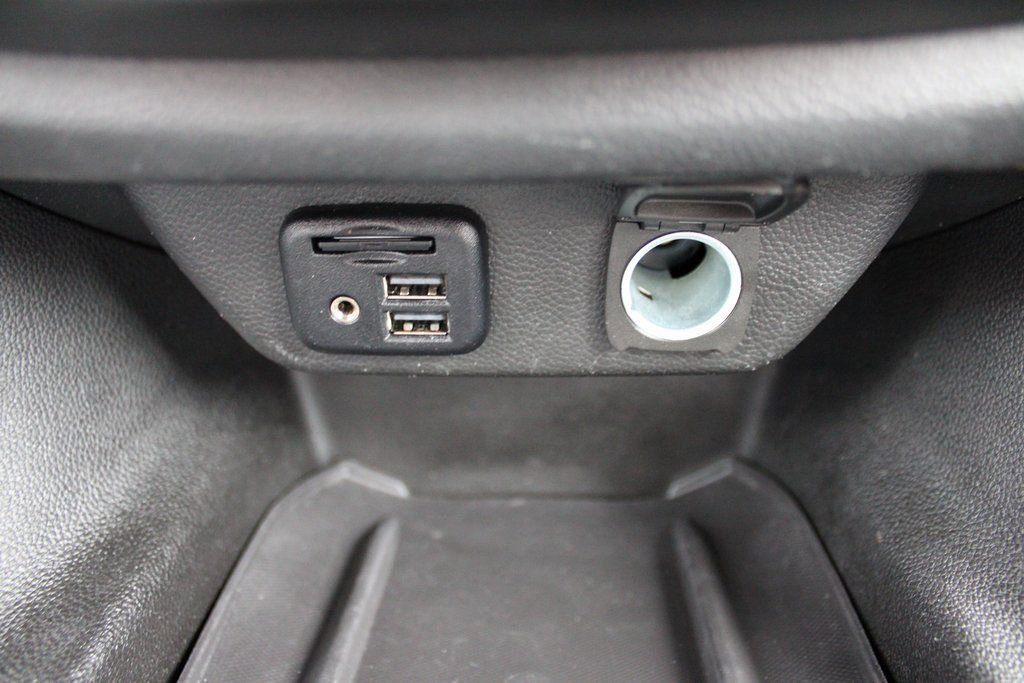 Used 2023 Chevrolet Traverse RS image 26