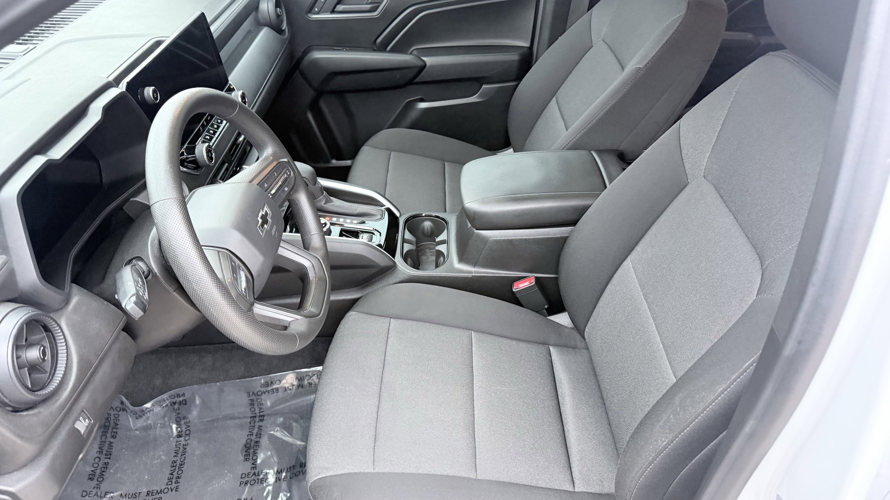 Used 2024 Chevrolet Colorado Trail Boss w/ Technology Package AWD/4WD image 29