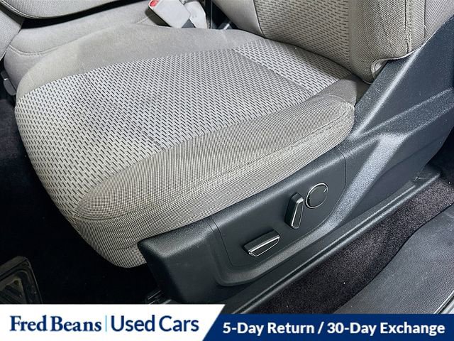 Used 2016 Ford F150 XLT w/ Equipment Group 302A Luxury image 19