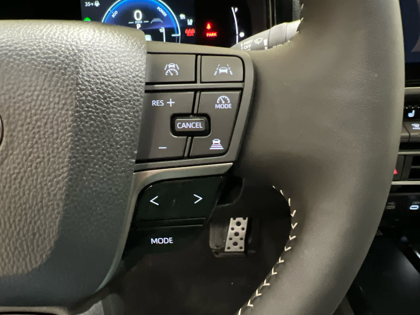 New 2026 Toyota Camry Hybrid w/ Multimedia Upgrade Package image 19