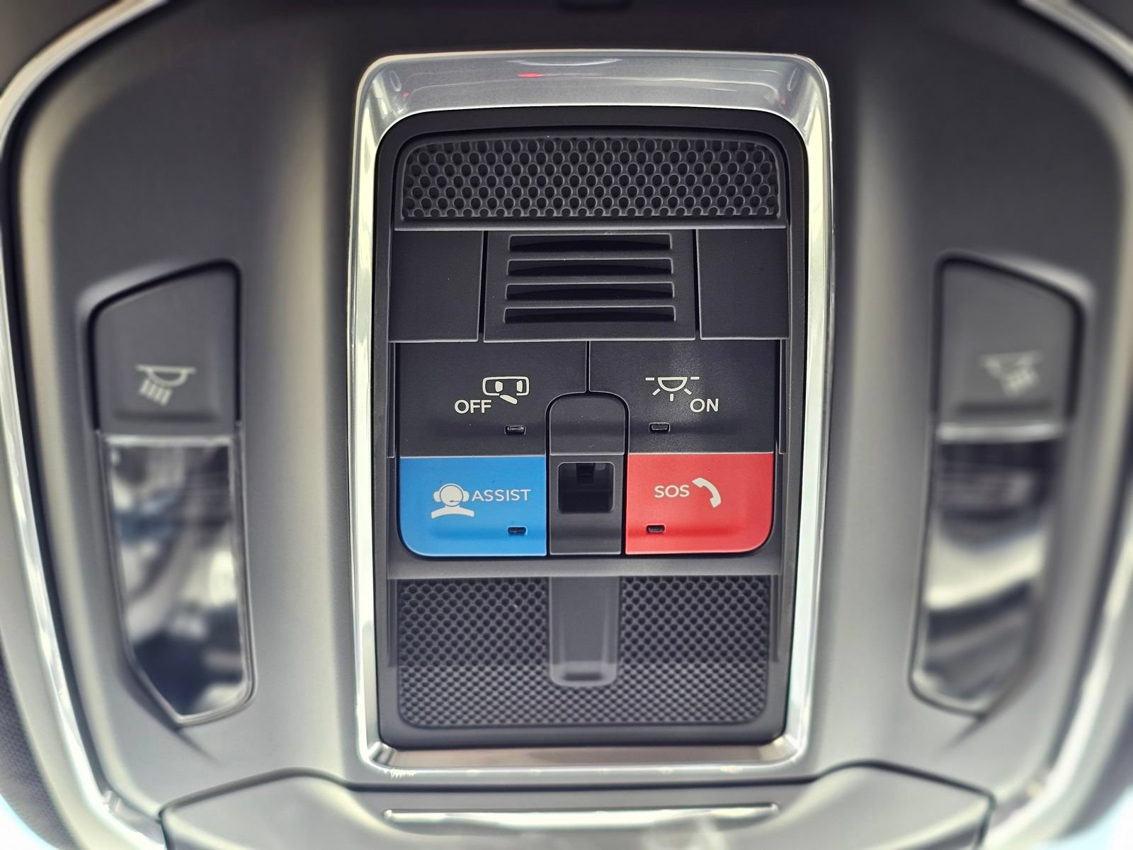 New 2026 Jeep Grand Cherokee L Laredo RWD image 20