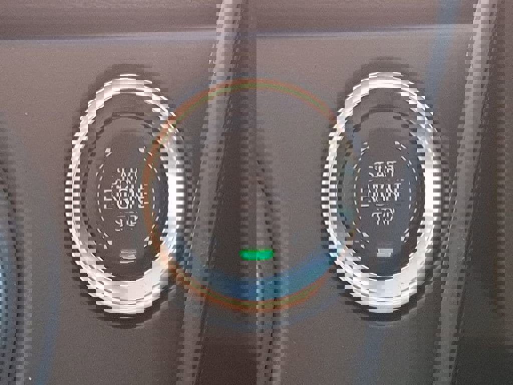 New 2025 Chevrolet Blazer LT w/ Midnight/Sport Edition image 18