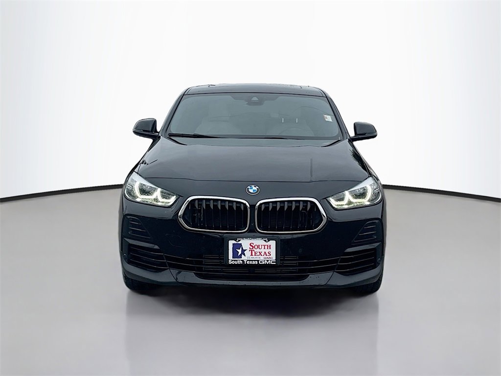 Used 2022 BMW X2 sDrive28i w/ Convenience Package image 2