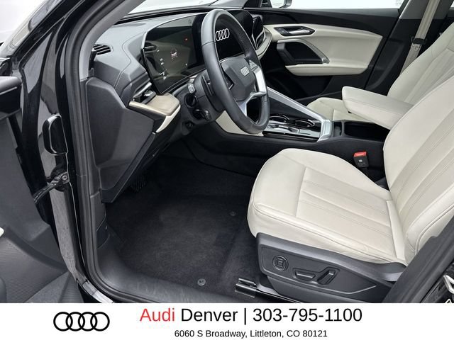 Used 2025 Audi Q5 Premium AWD/4WD image 11