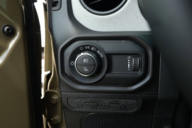 New 2026 Jeep Gladiator Sport image 16