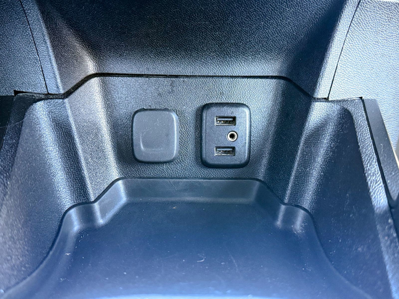 Certified 2018 Chevrolet Volt Premier w/ Driver Confidence Package image 34