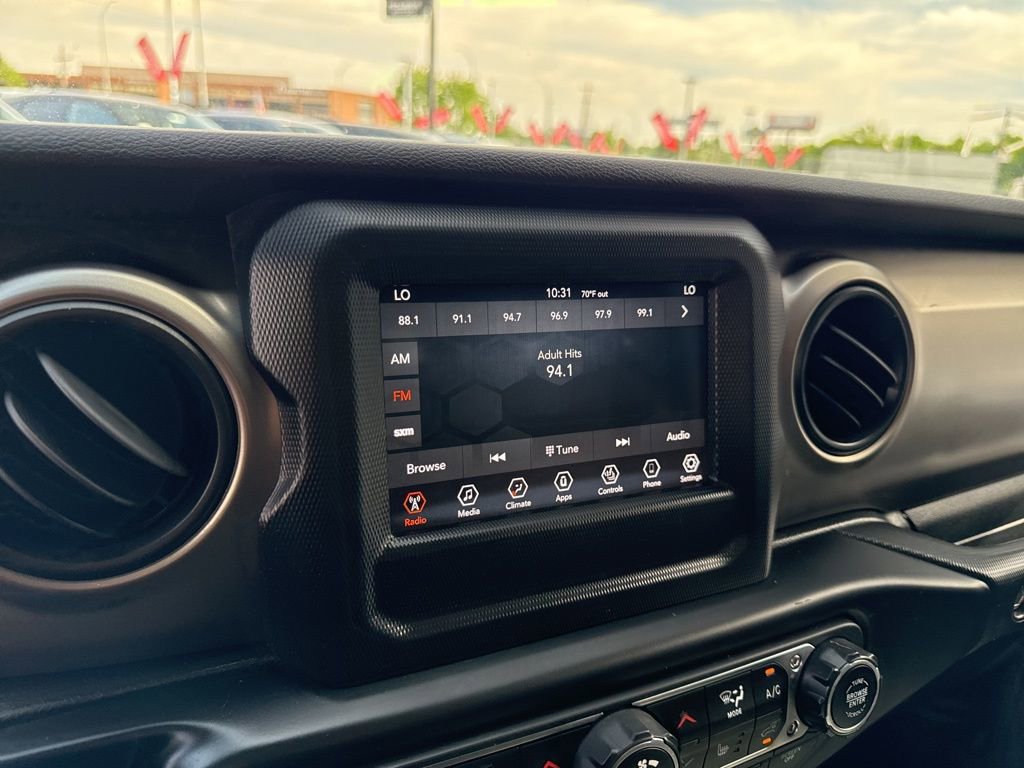 Used 2021 Jeep Gladiator Sport AWD/4WD image 21
