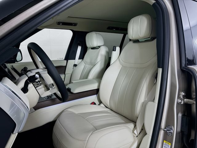 New 2026 Land Rover Range Rover Long Wheelbase SE AWD/4WD image 21