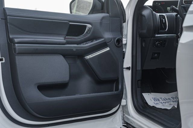 New 2026 Ford Expedition Platinum w/ Stealth Performance Package image 48