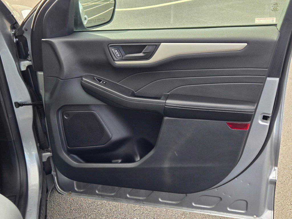 Certified 2022 Ford Escape SE w/ Convenience Package image 5