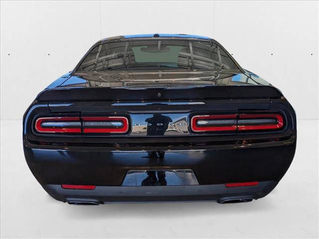 Used 2022 Dodge Challenger R/T image 7