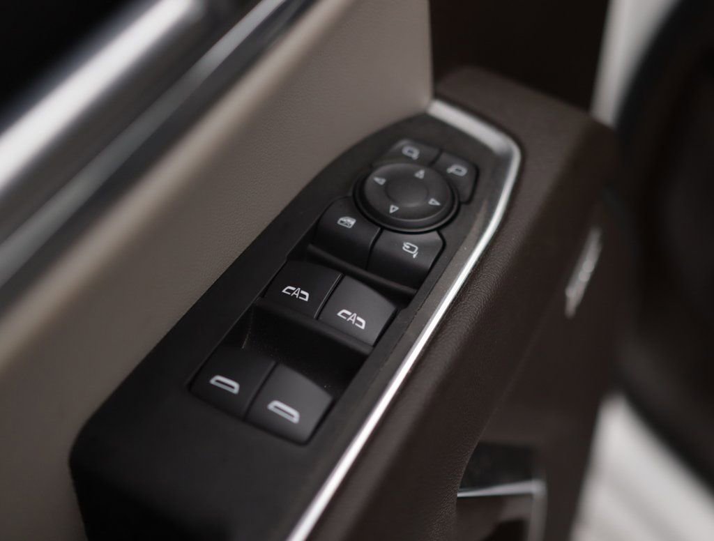 Used 2024 Chevrolet Silverado 1500 LTZ image 26