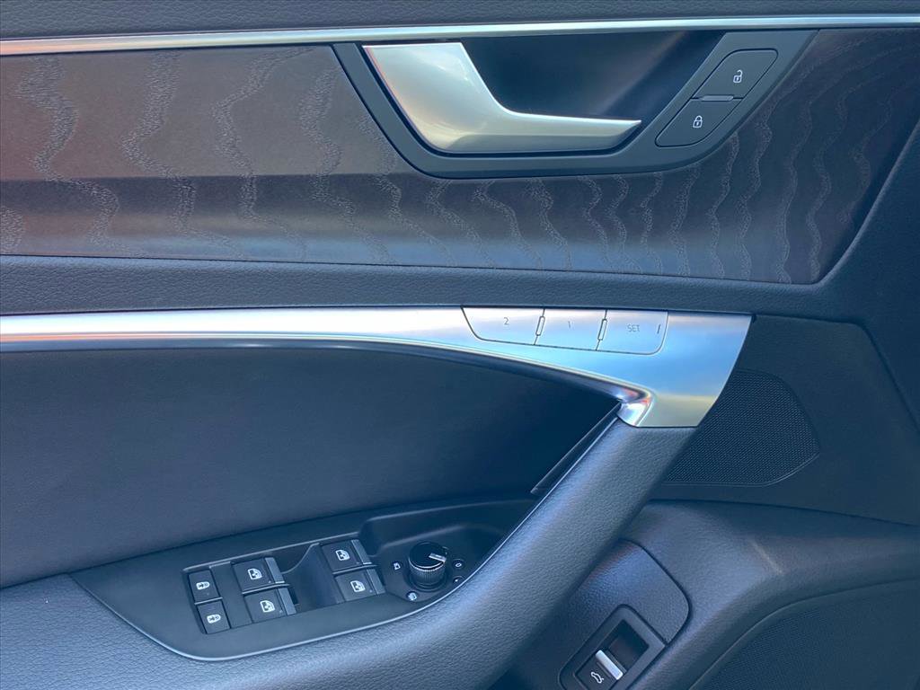 Used 2023 Audi A6 2.0T Premium w/ Convenience Package image 17