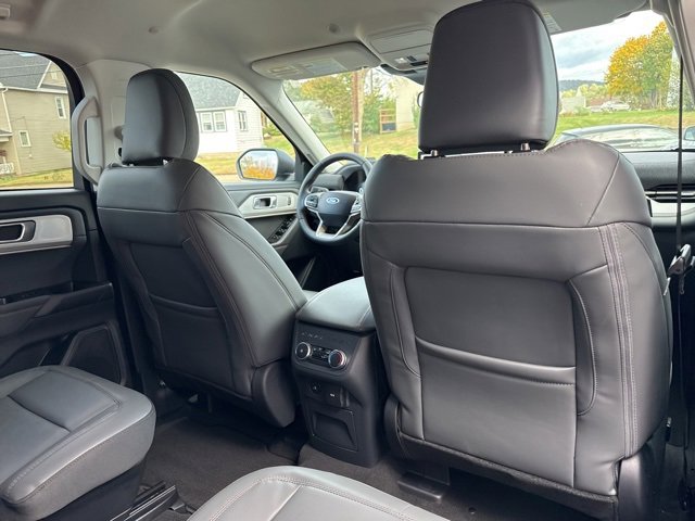 New 2026 Ford Explorer Active image 38