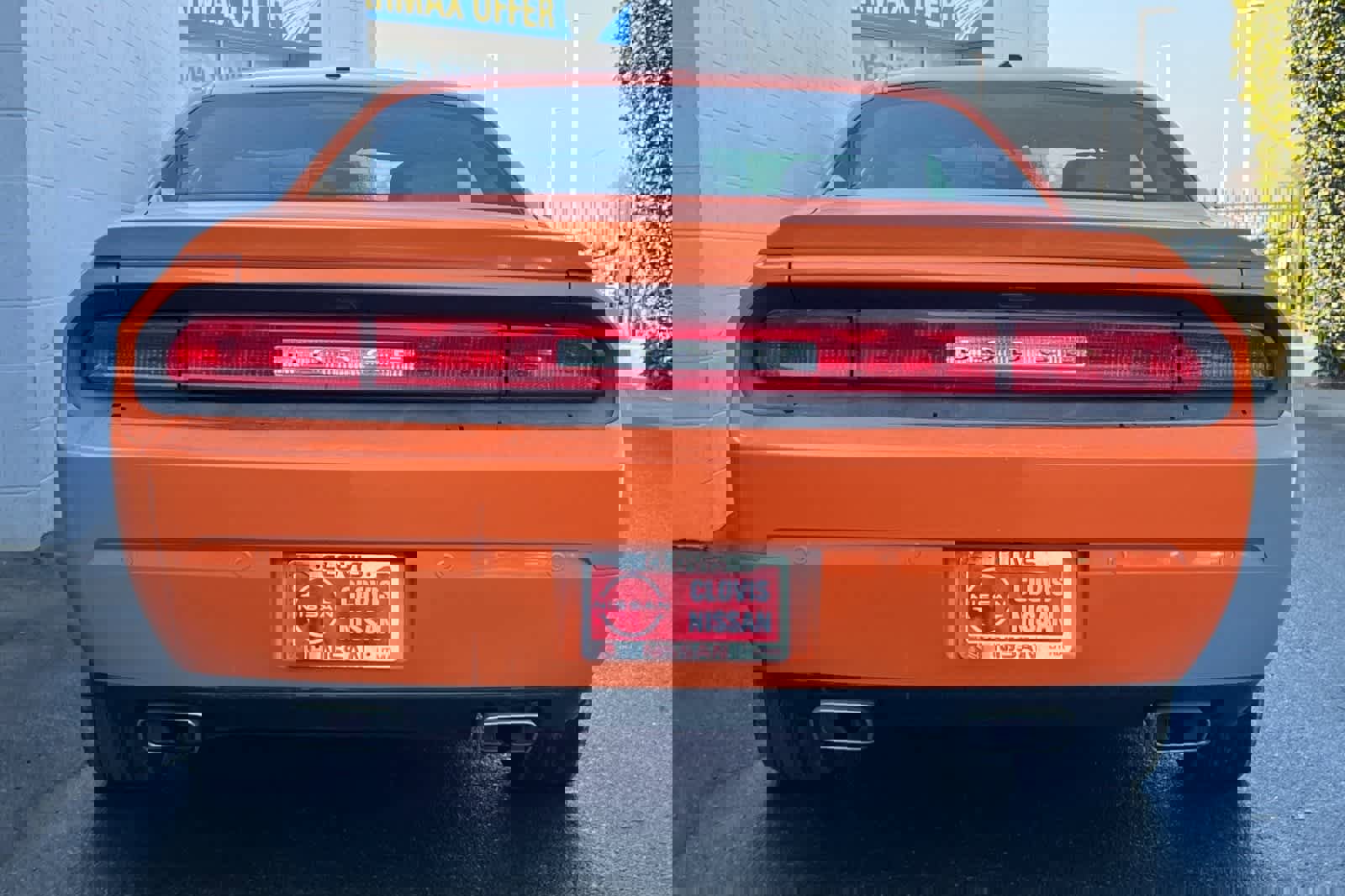 Used 2014 Dodge Challenger SXT image 8