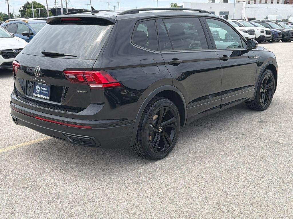 Certified 2023 Volkswagen Tiguan SE R-Line AWD/4WD image 6