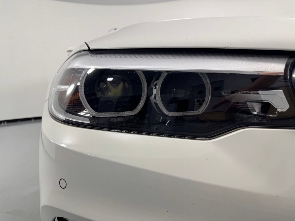 Used 2018 BMW 540i xDrive AWD/4WD image 8