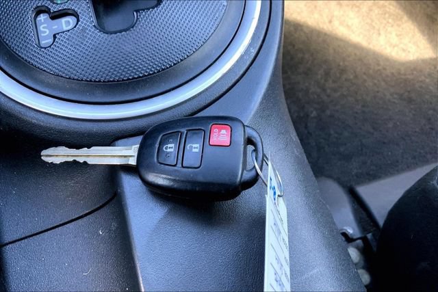 Used 2015 Scion tC FWD image 11