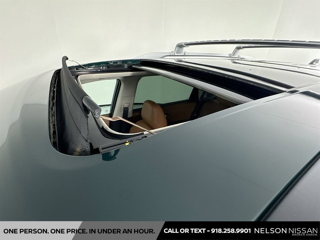 Certified 2025 Nissan Pathfinder Platinum w/ Cargo Package FWD image 23