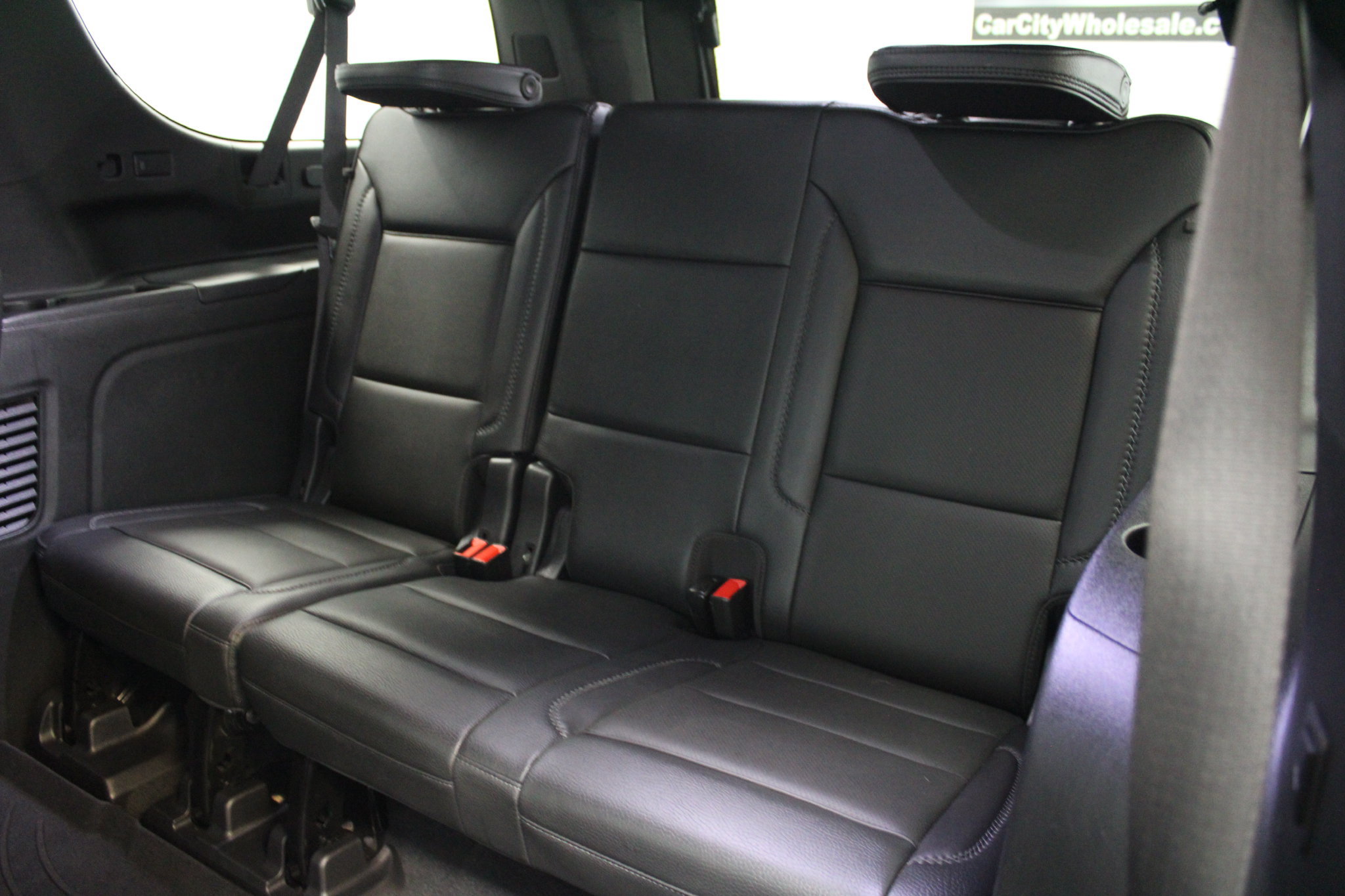 Used 2022 GMC Yukon XL Denali AWD/4WD image 24