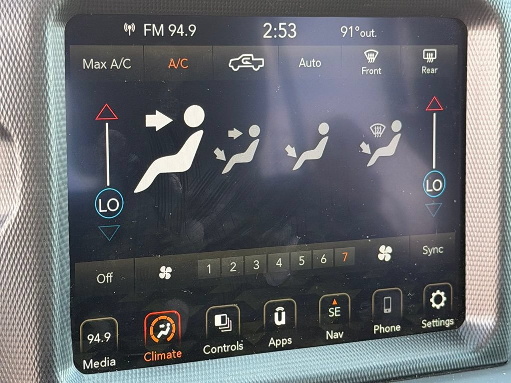 Used 2023 Jeep Gladiator Sport AWD/4WD image 22