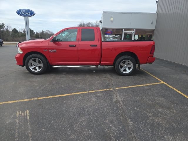 Used 2018 RAM 1500 Express w/ Express Value Package AWD/4WD image 9