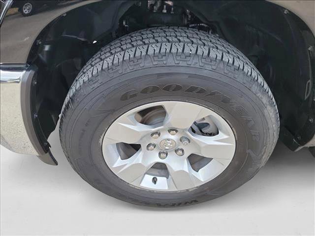 Used 2025 RAM 1500 Lone Star image 12