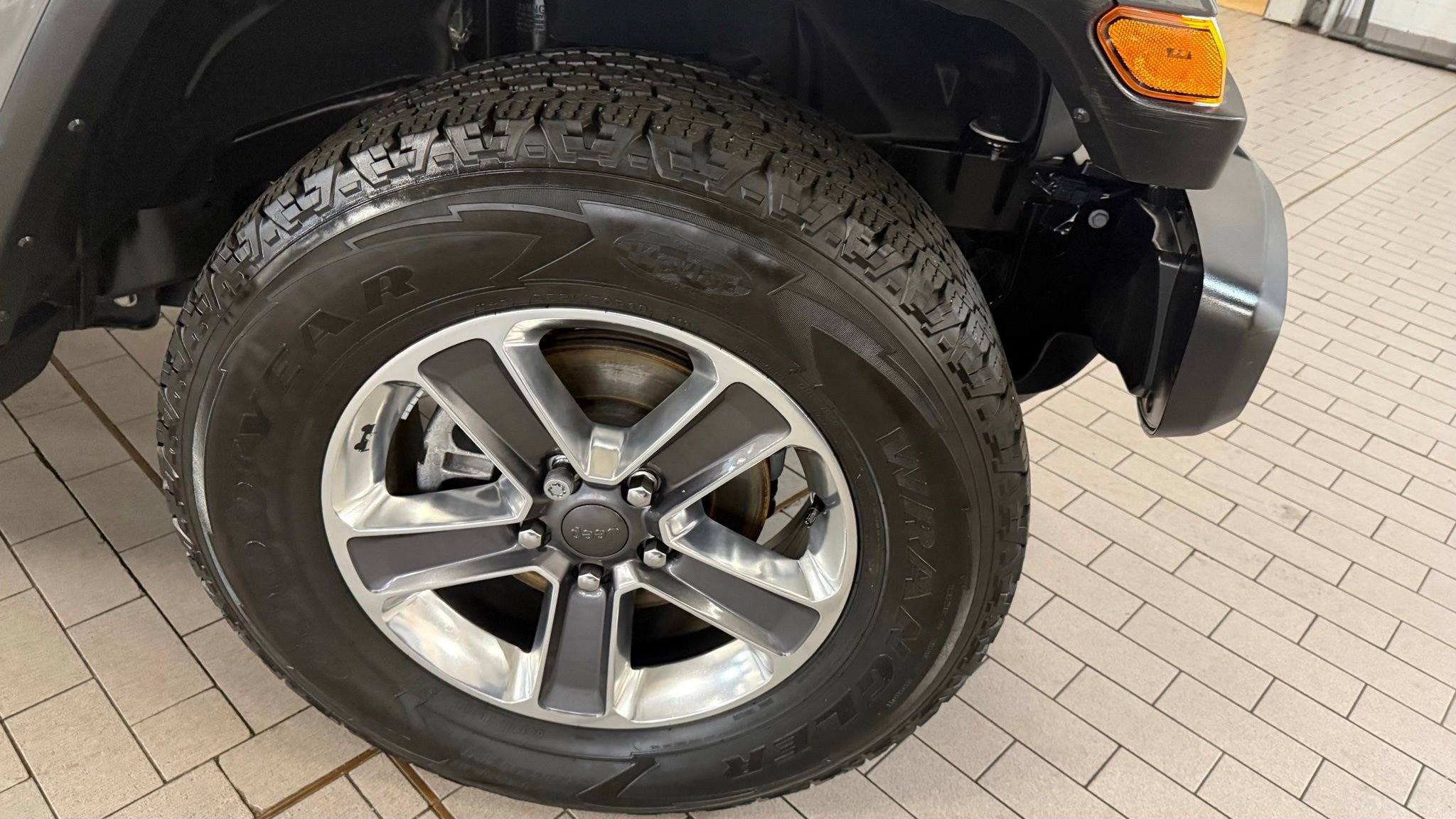 Used 2021 Jeep Wrangler Unlimited Sahara image 18