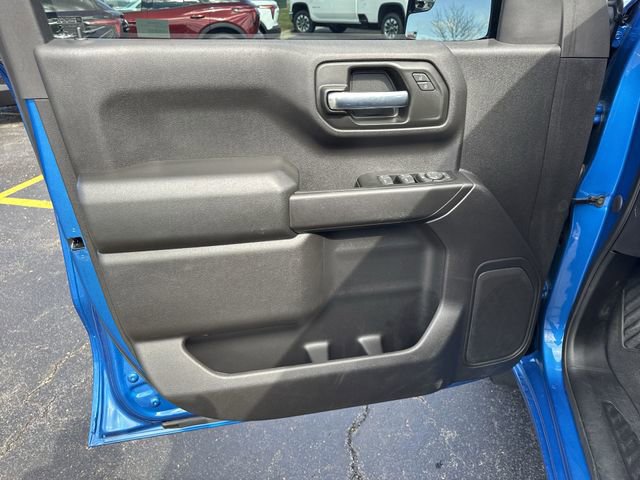 Certified 2023 Chevrolet Silverado 1500 Custom w/ LPO, Dark Essentials Package image 19