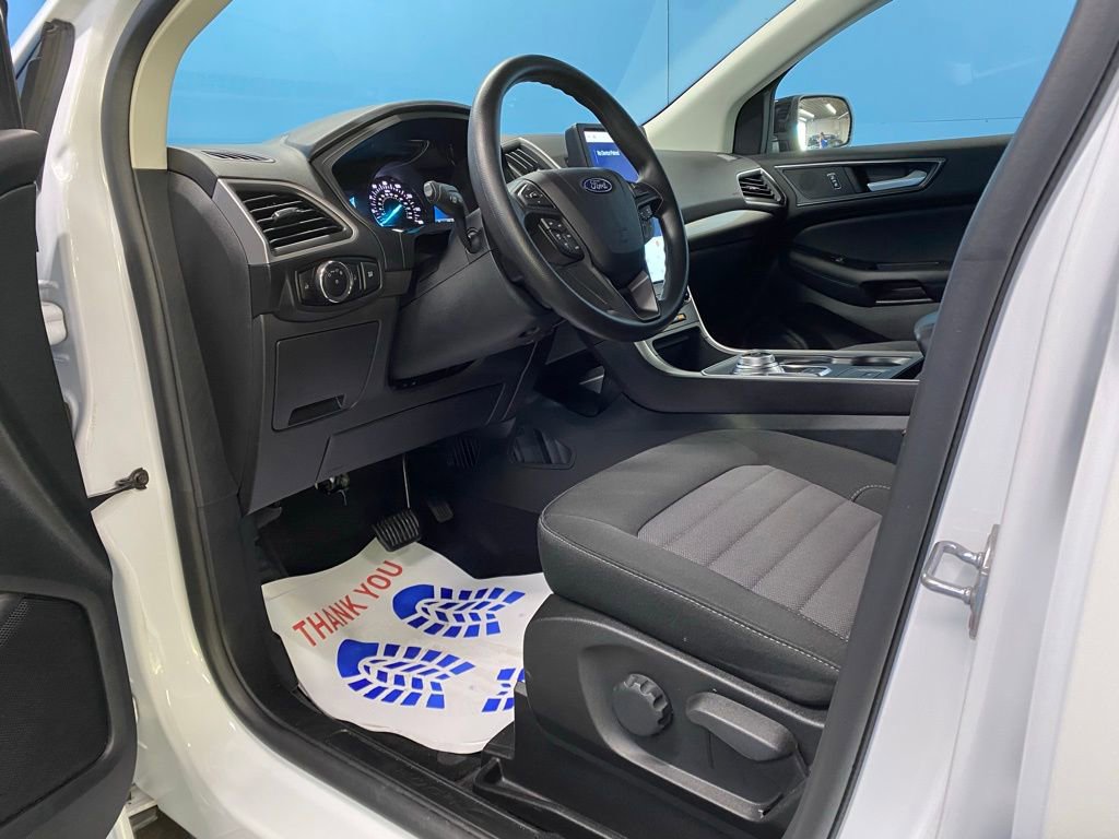 Used 2024 Ford Edge SE w/ Black Appearance Package AWD/4WD image 13