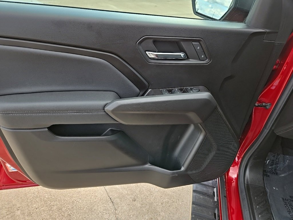 Used 2024 Chevrolet Colorado LT image 16